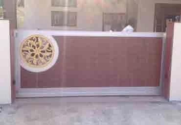 SLIDING-GATES
